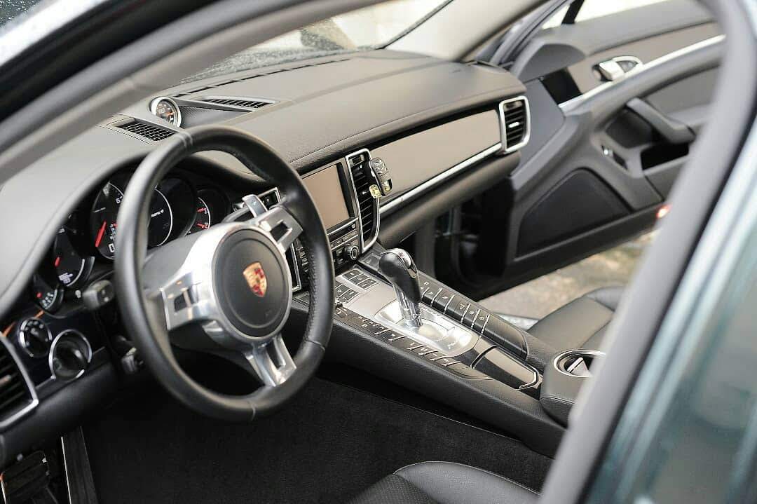 2013 Porsche Panamera 4