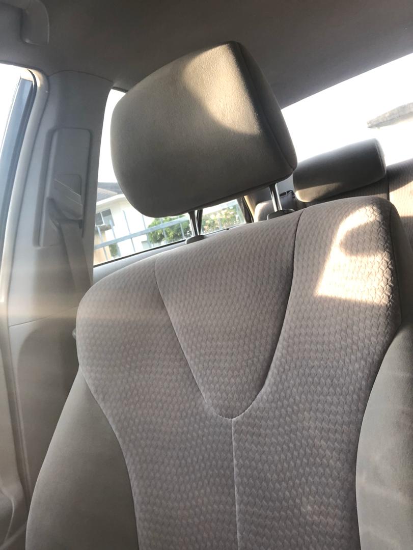 2010 TOYOTA CAMRY