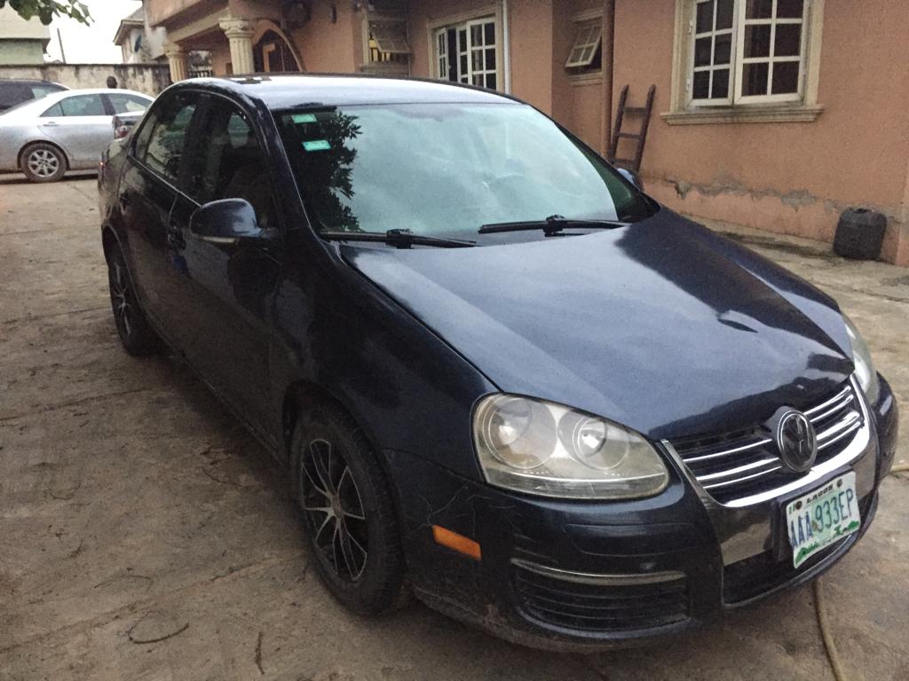 2006 VOLKSWAGEN JETTA