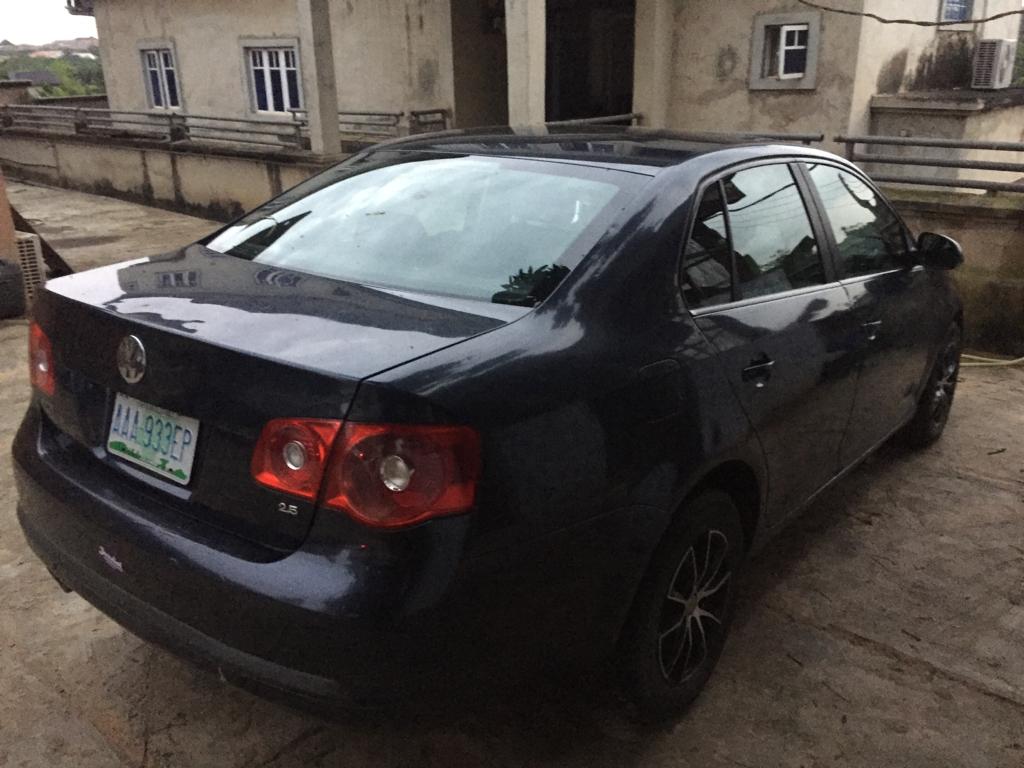 2006 VOLKSWAGEN JETTA