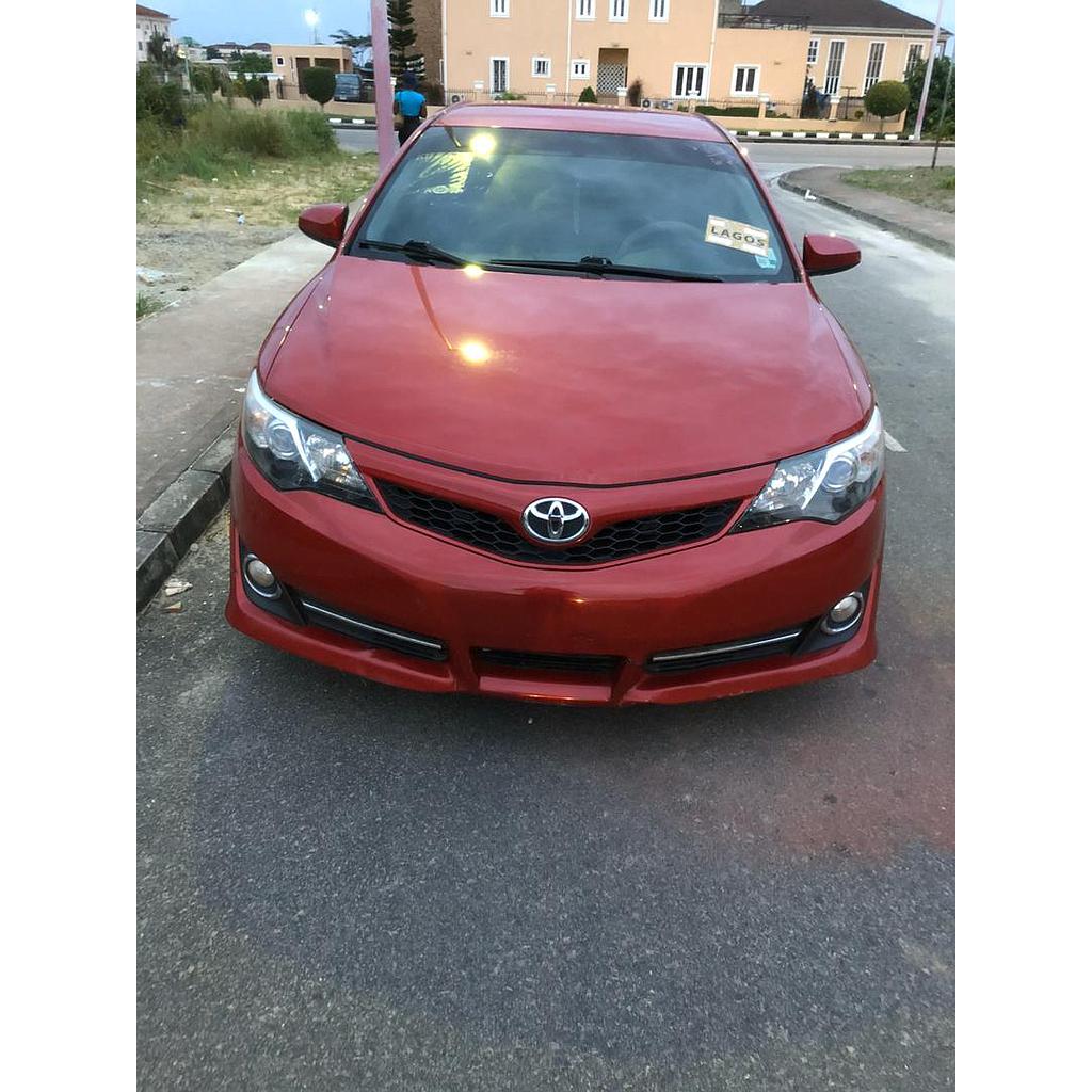 Auction For 2014 TOYOTA CAMRY SE